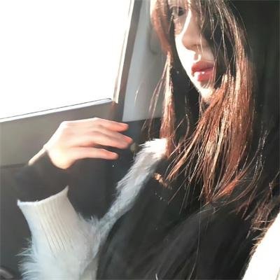 闪婚后夫人每天上房揭瓦